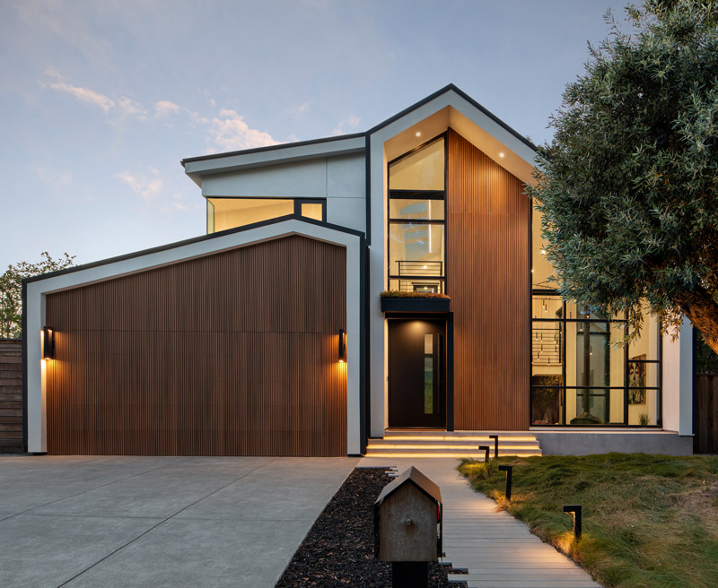 siding-rain-shield-gutters